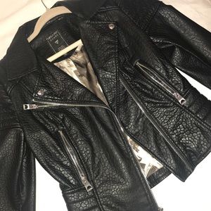 Black leather jacket! GUESS