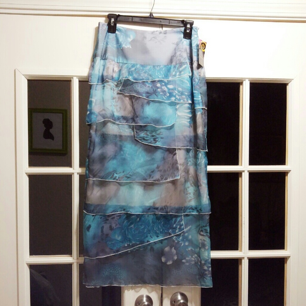 BEAUTIFUL Grey and Teal Layered Skirt BNWT!!!!