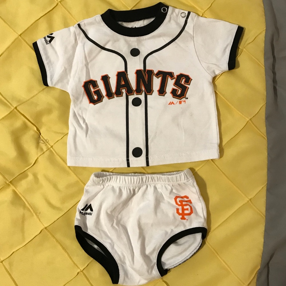 SF Giants 2 pc outfit! EUC Sz 0-3m