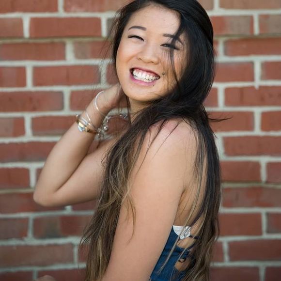 Meet the Posher Other - Meet your Posher, Anna