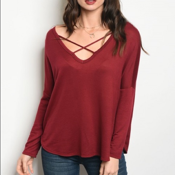 ❤️Burgundy ❤️top with front and back detail- Top - Picture 2 of 6