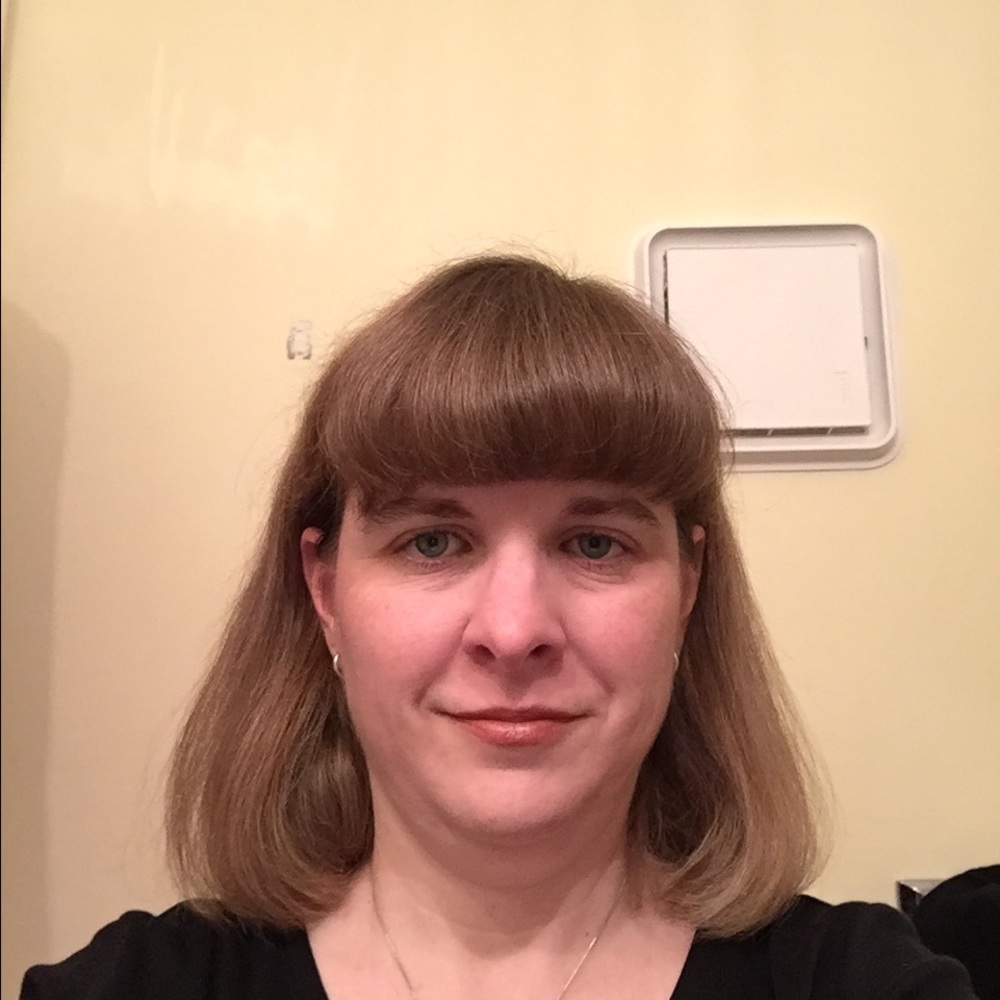 Meet your Posher, Brenna