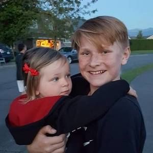 Meet your Posher, Colby