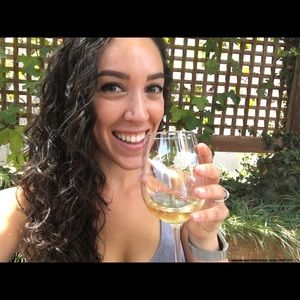 Meet your Posher, Hailey