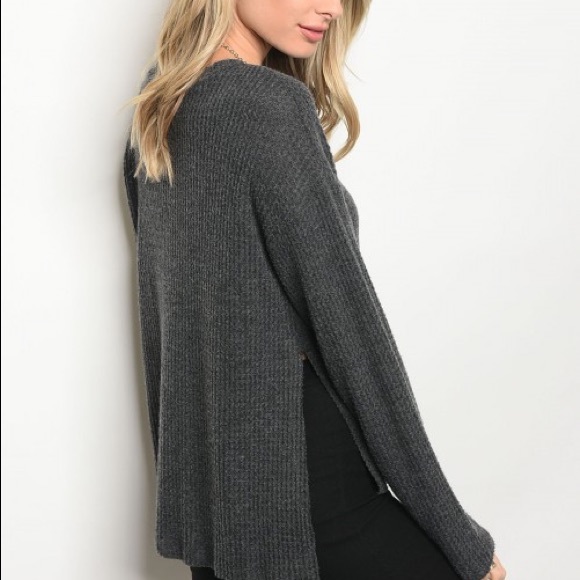 LAST 3 S only - Charcoal top with slit on sides - Picture 3 of 4