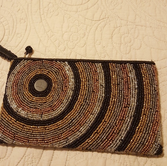 Beautiful Metallic Beaded Wristlet - Picture 3 of 5