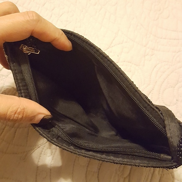 Beautiful Metallic Beaded Wristlet - Picture 5 of 5