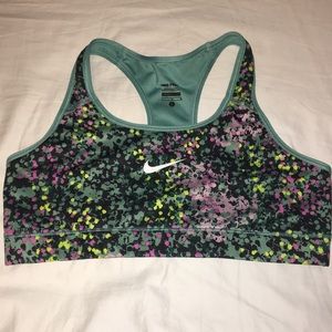 Nike Pro Sports Bra