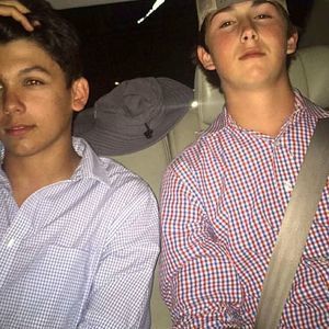 Meet your Posher, Robert