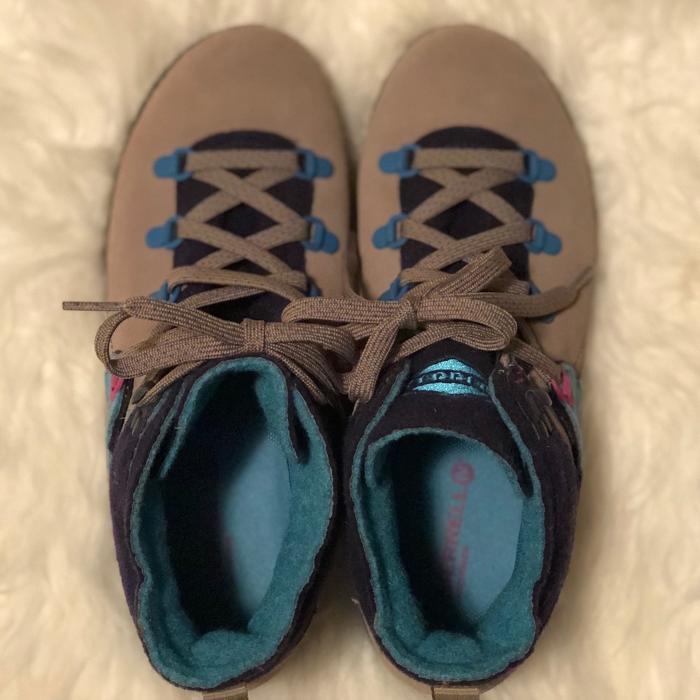 Merrell performance footwear women’s size 8.5