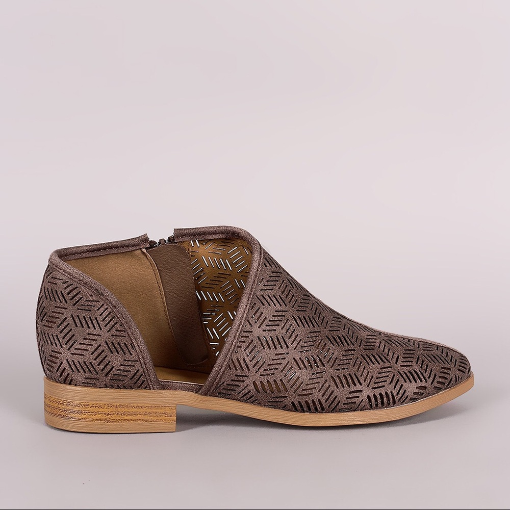 1 LEFT!!! NWT. Perforated open mocha bootie - Picture 3 of 8