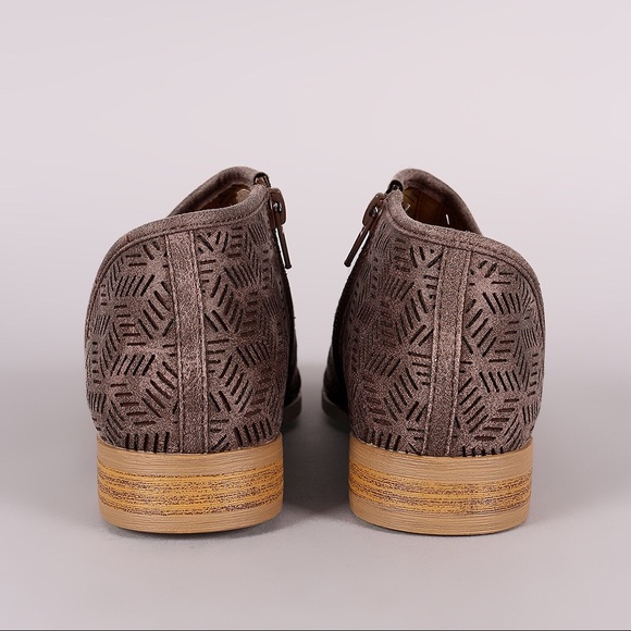 1 LEFT!!! NWT. Perforated open mocha bootie - Picture 5 of 8