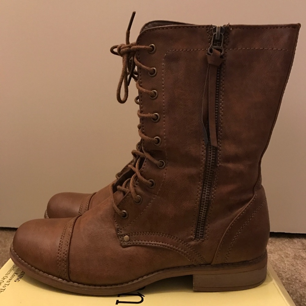 Cathy Jean Brown Leather Combat Boots - Size 9