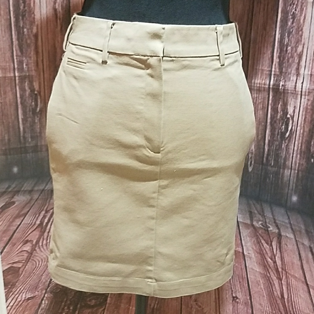 🔖Mango tan skirt - Picture 2 of 5