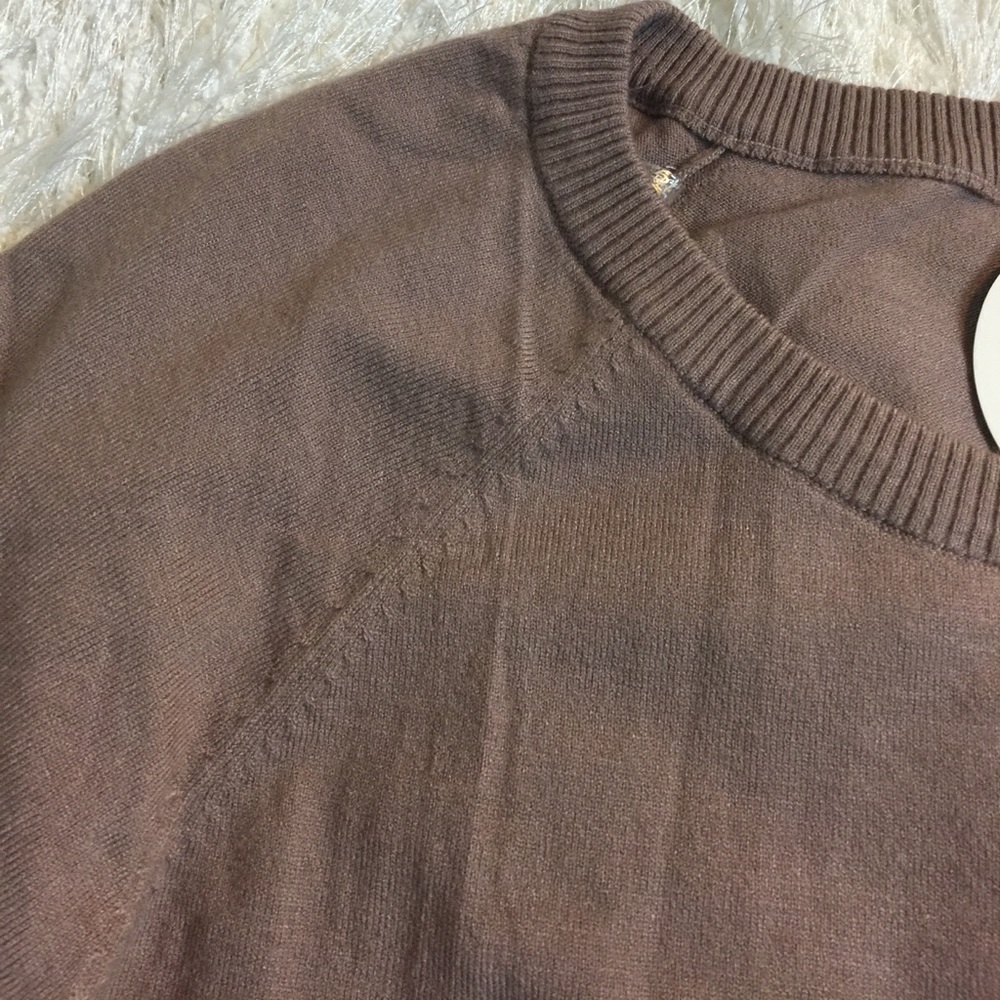 Soft pullover high low sweater - Picture 6 of 7