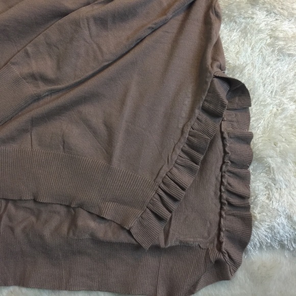 Soft pullover high low sweater - Picture 7 of 7