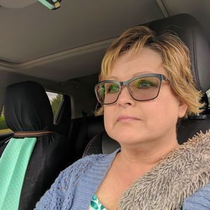 Meet your Posher, Kara