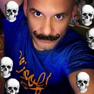 Meet your Posher, Thomas