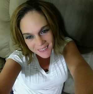 Meet your Posher, Paula