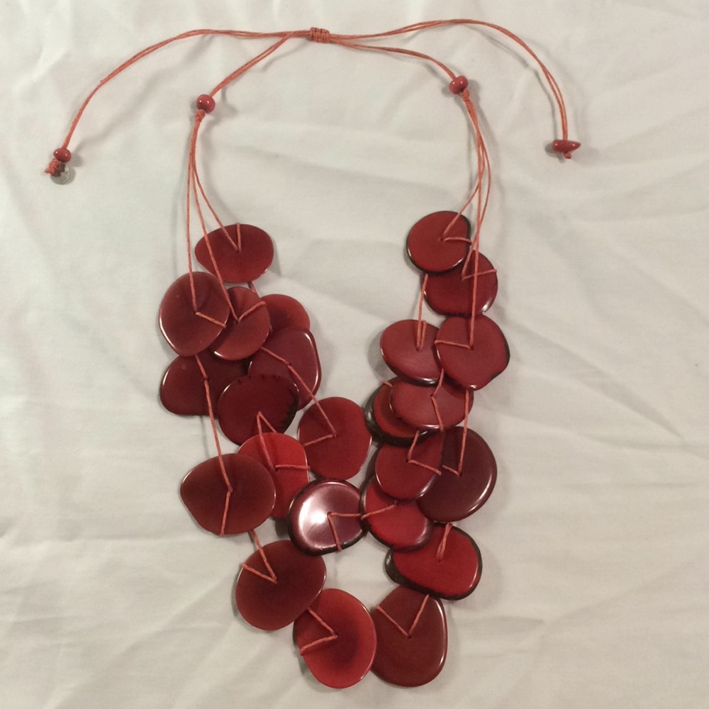 NUNA Tagua seed necklace