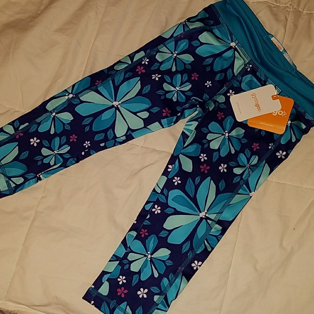 Gymgo Blue Floral Breathable Capri