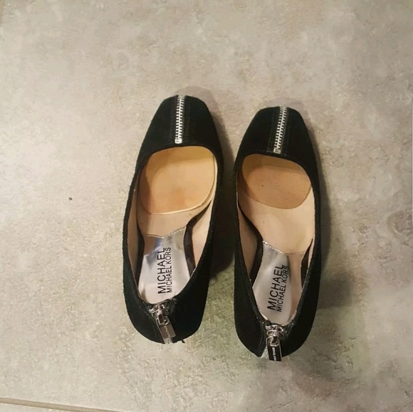 Michael Kors size 6.5 - Picture 2 of 4