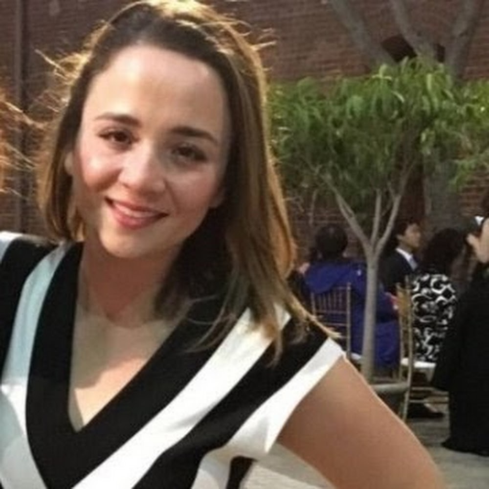 Meet your Posher, Lea