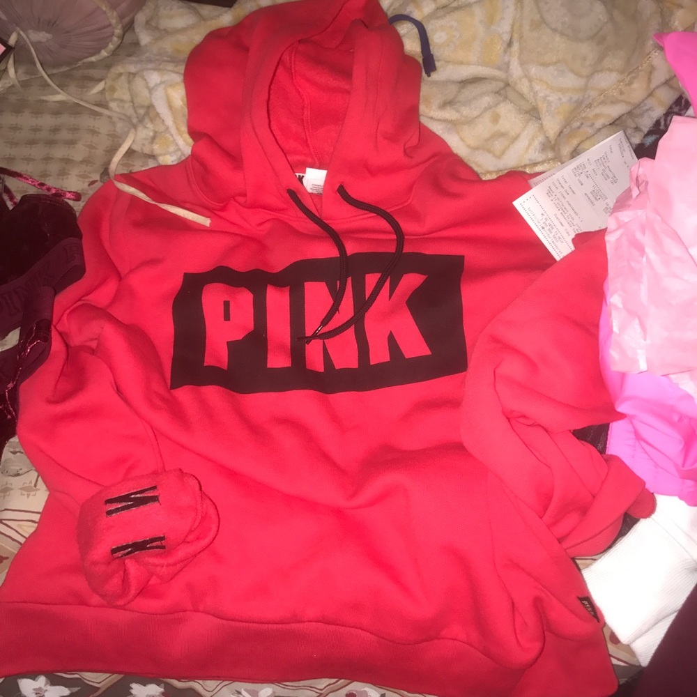 Red VS PINK Sweater
