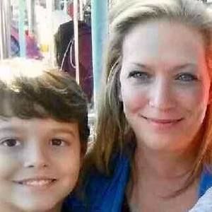 Meet your Posher, Angela