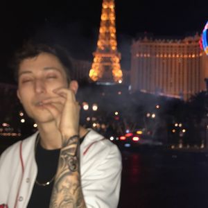 Meet your Posher, Thomas