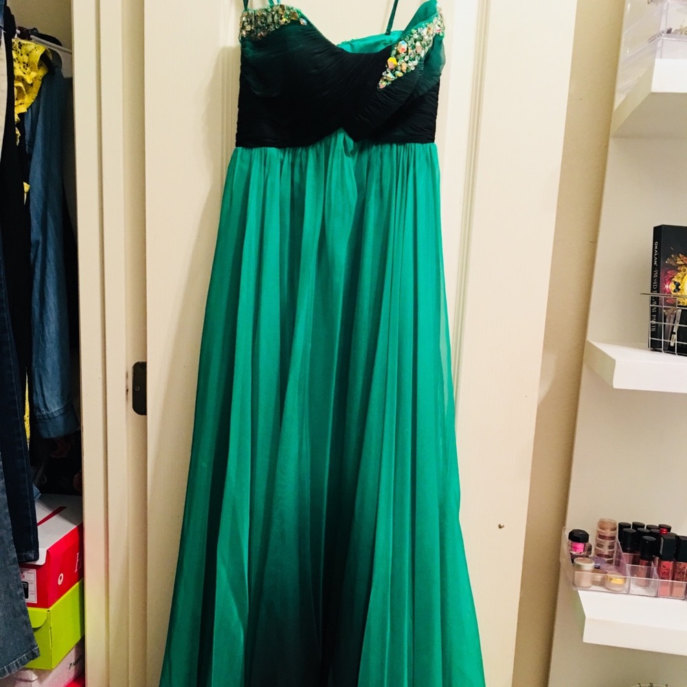 Anna lee formal/ gown dress