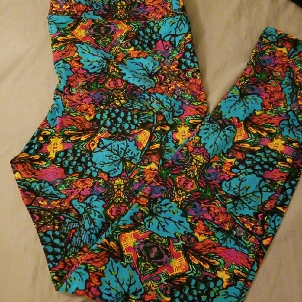LuLaRoe ~ Leggings TC