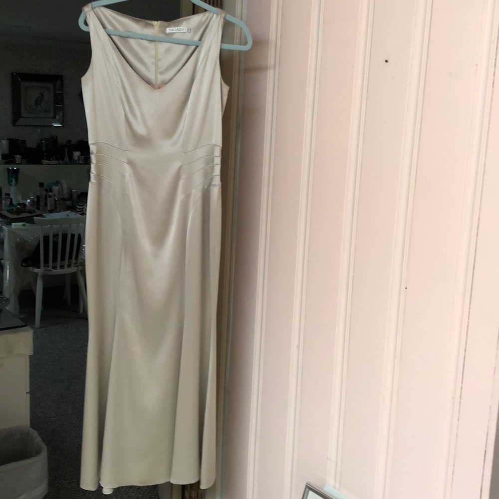 Long dress