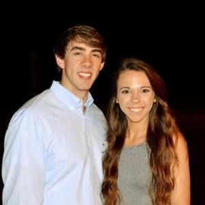 Meet your Posher, Caitlyn