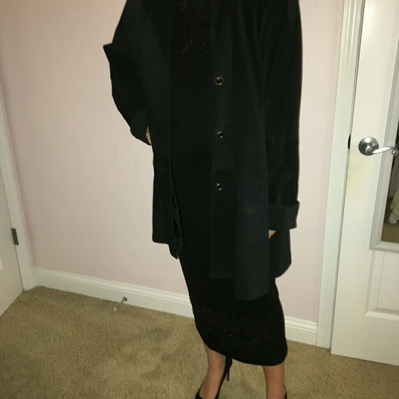 Black suead coat - Picture 3 of 3