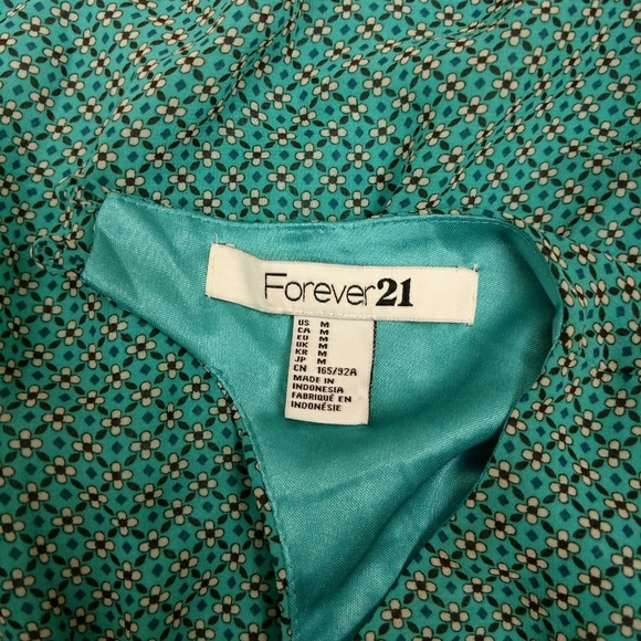 FOREVER 21 Mint floral skater Dress. Medium - Picture 4 of 4