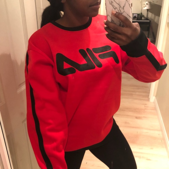 fila red sweater