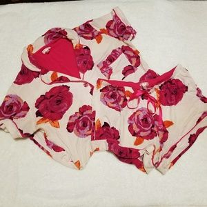 🌹 Pj salvage rose set 🌹 pajamas