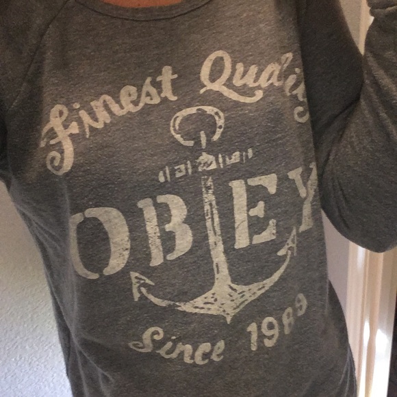 Obey pull over - Picture 4 of 4