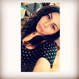 Meet your Posher, Mariela