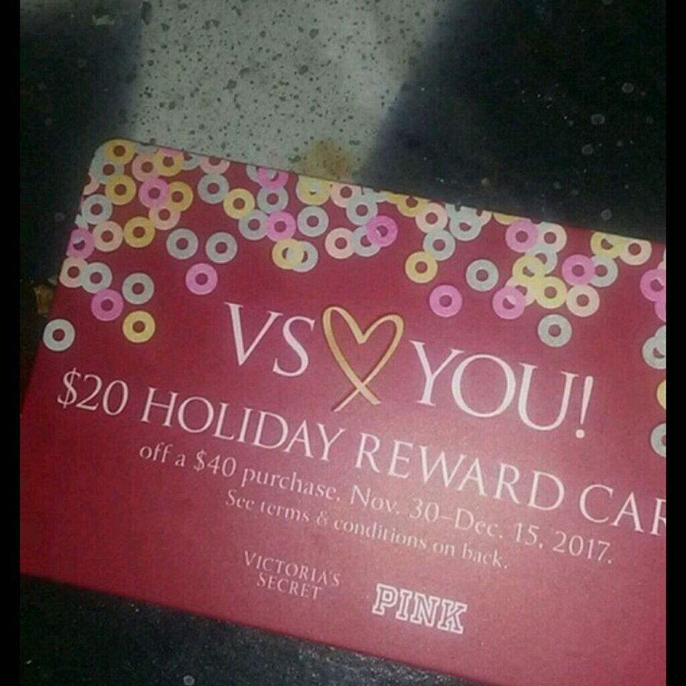 Free with pink purchase over 40$