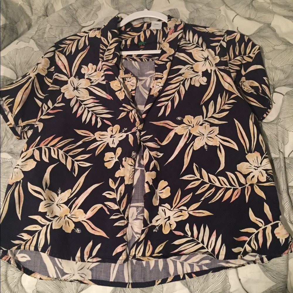 Hawaiian Blouse