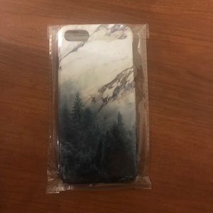 iPhone 5/6 phone case.