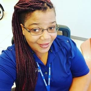 Meet your Posher, Meya