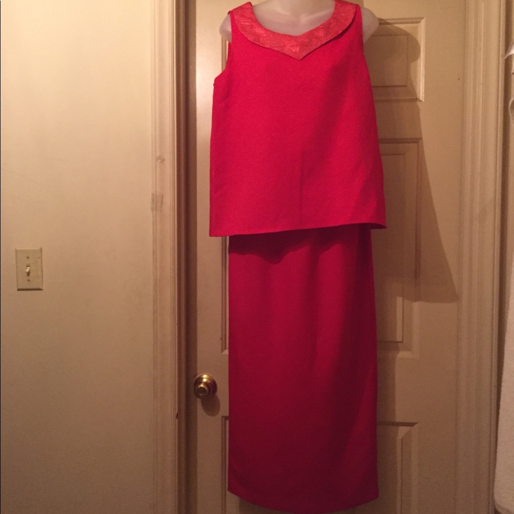 Red 3 piece maxi ensemble