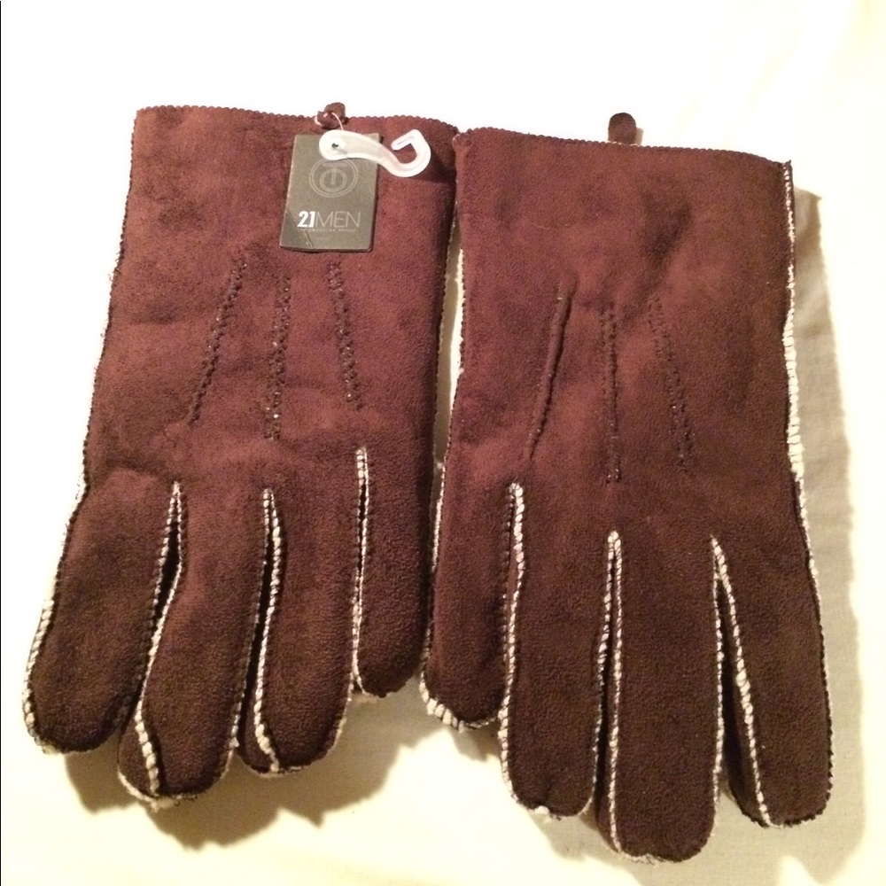 Super soft warm gloves. NWT
