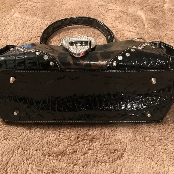 MONTANA WEST CHEETAH PURSE - Picture 5 of 8