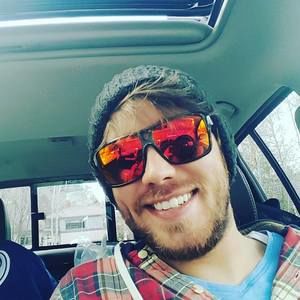 Meet your Posher, Colin