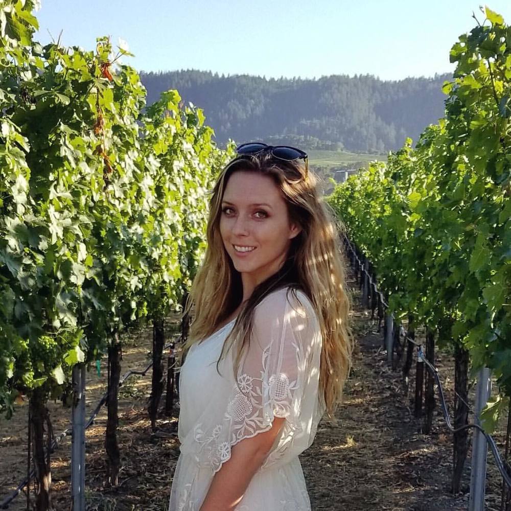 Meet your Posher, Sierra