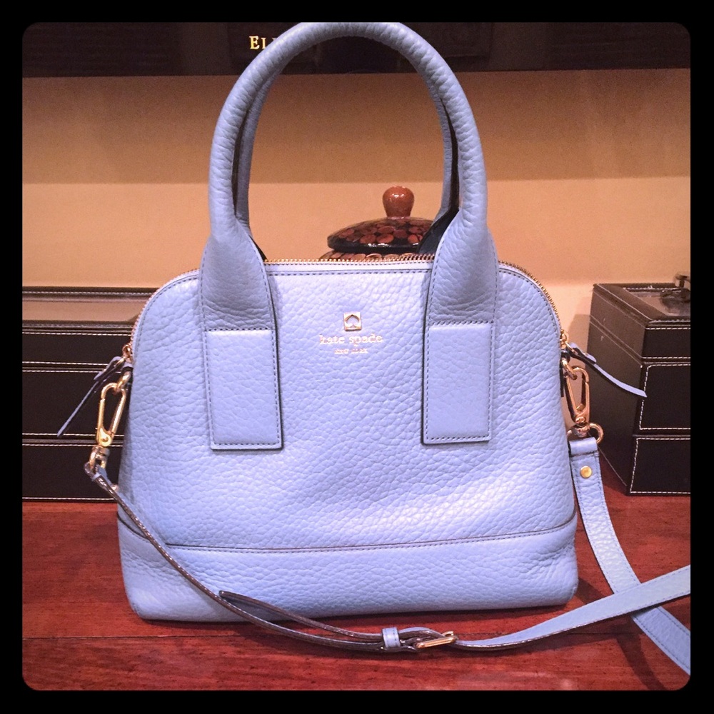 Medium sized Kate spade bag